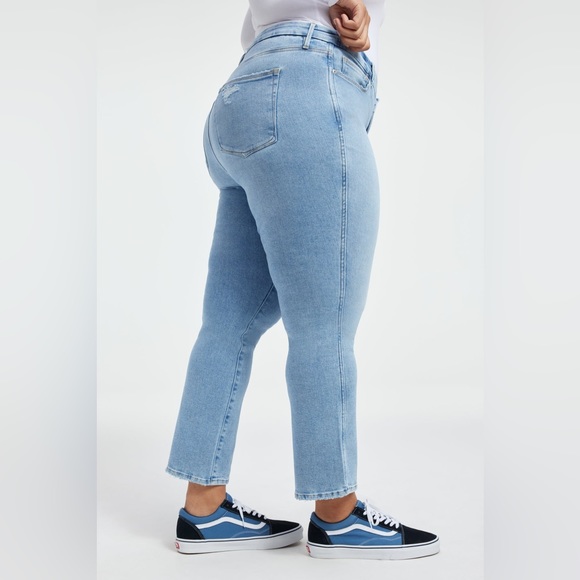 Good American Good Curve Straight (plus) - Picture 2 of 4